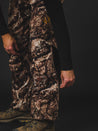 The Chaos Fleece Bib is the ideal piece to have on your next hunt, providing ultimate windproof and warmth, keeping you dry on those cold and snowy days.PROTECTION Quick-drying | Windproof | Waterproof MATERIAL Exterior: 100% Brushed Polyester Fleece Mid-layer: 3L Lamination Interior: High-pile fleece FIT Midweight | Multi-season CONDITIONS Mild | Dry | Cold | Wet | Wind PATTERN Veil® Camo - Rush | Veil® Camo - Shred | Veil® Camo - Grind
