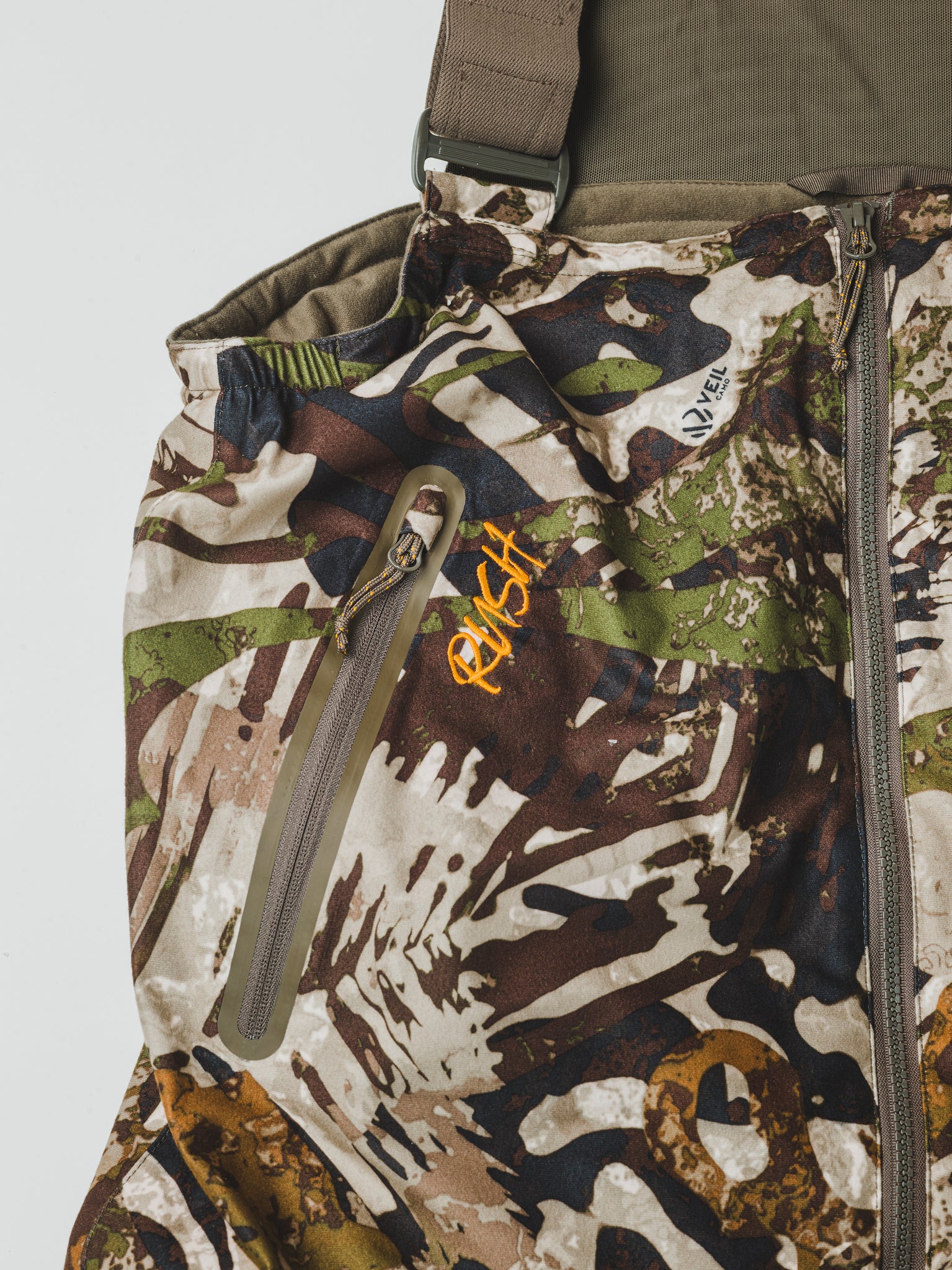 CHAOS INSULATOR BIB